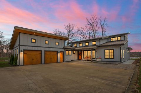 308 Fisher Court Berrien Springs MI 49103