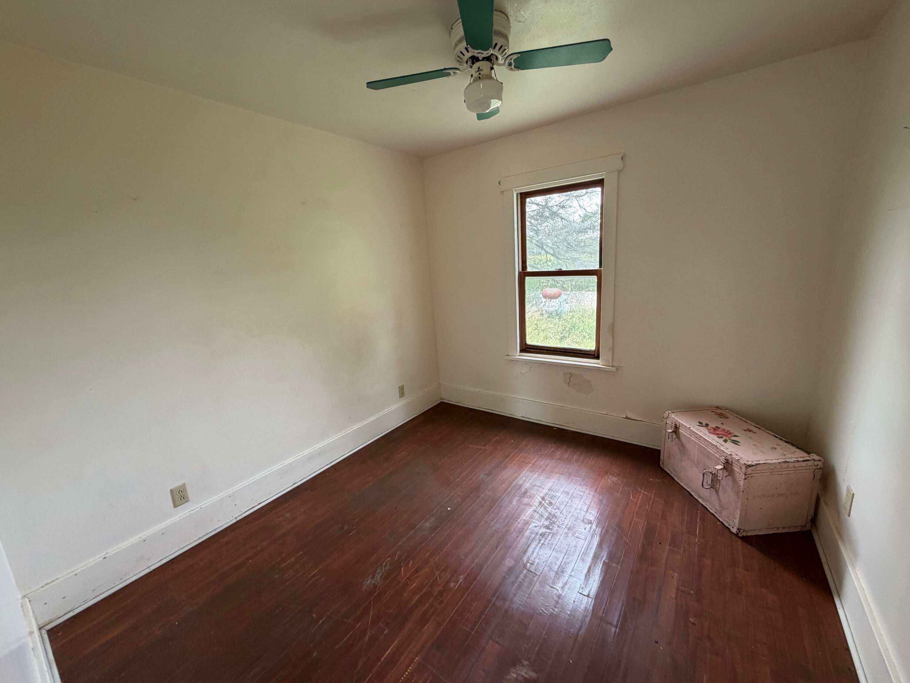 Listing 12