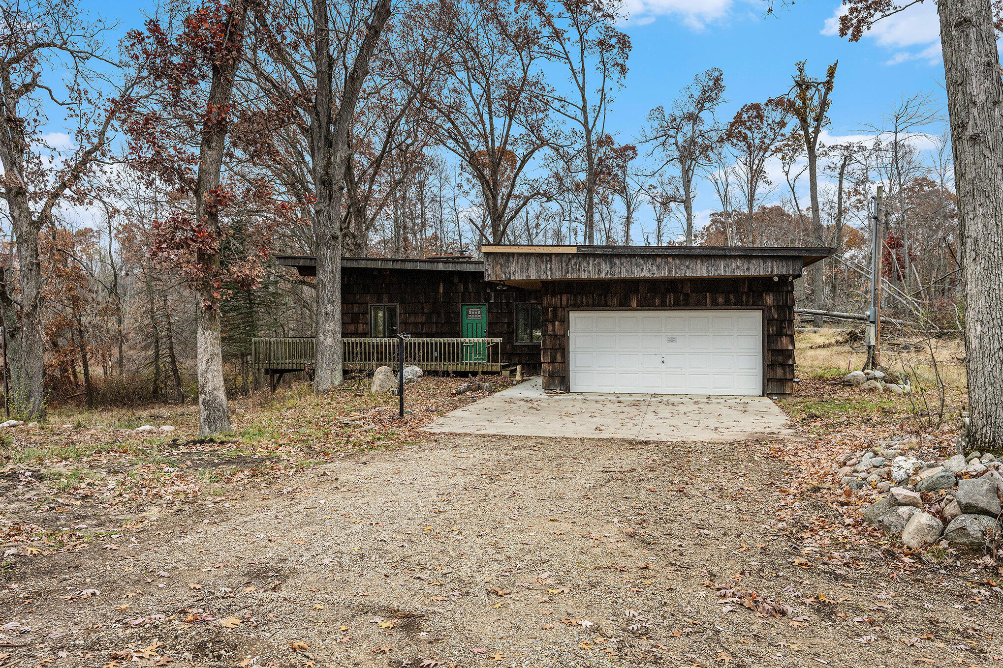 Battle Creek, Michigan 49014, United States, 3 Bedrooms Bedrooms, ,2 BathroomsBathrooms,Residential,Pending,215541