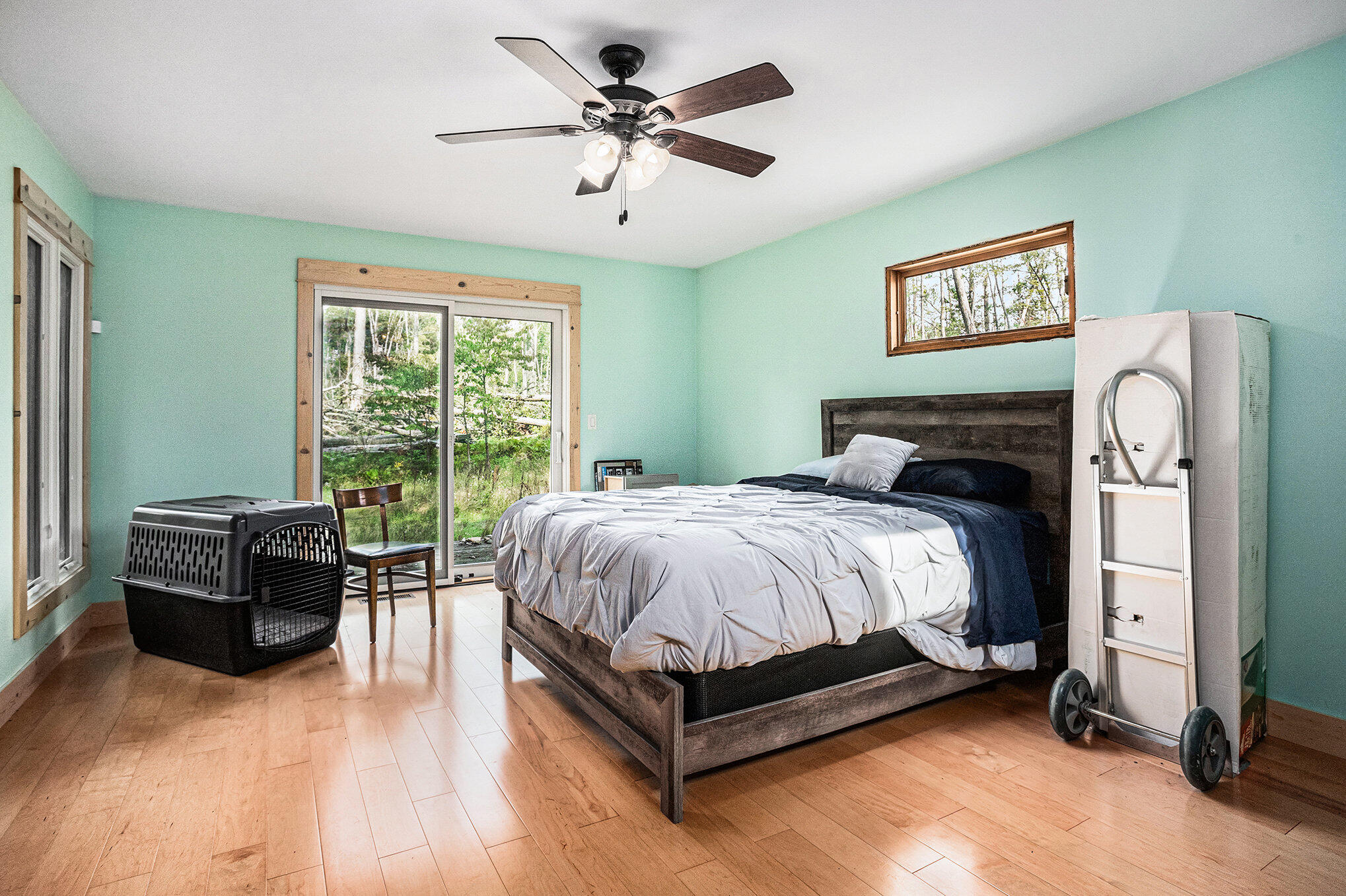 Battle Creek, Michigan 49014, United States, 3 Bedrooms Bedrooms, ,2 BathroomsBathrooms,Residential,Pending,215541