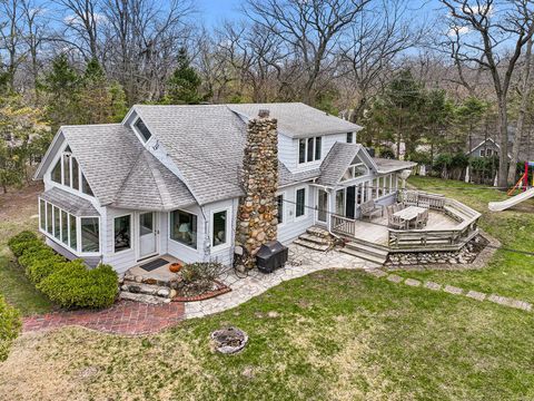 4117 Lake Shore Drive New Buffalo MI 49117