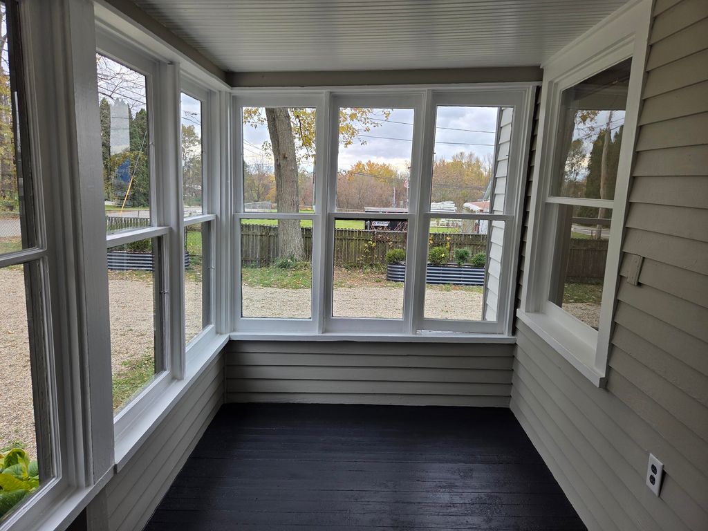 Photo of 233 Leenhouts Street, Kalamazoo, MI 49048 (MLS # 25056363)