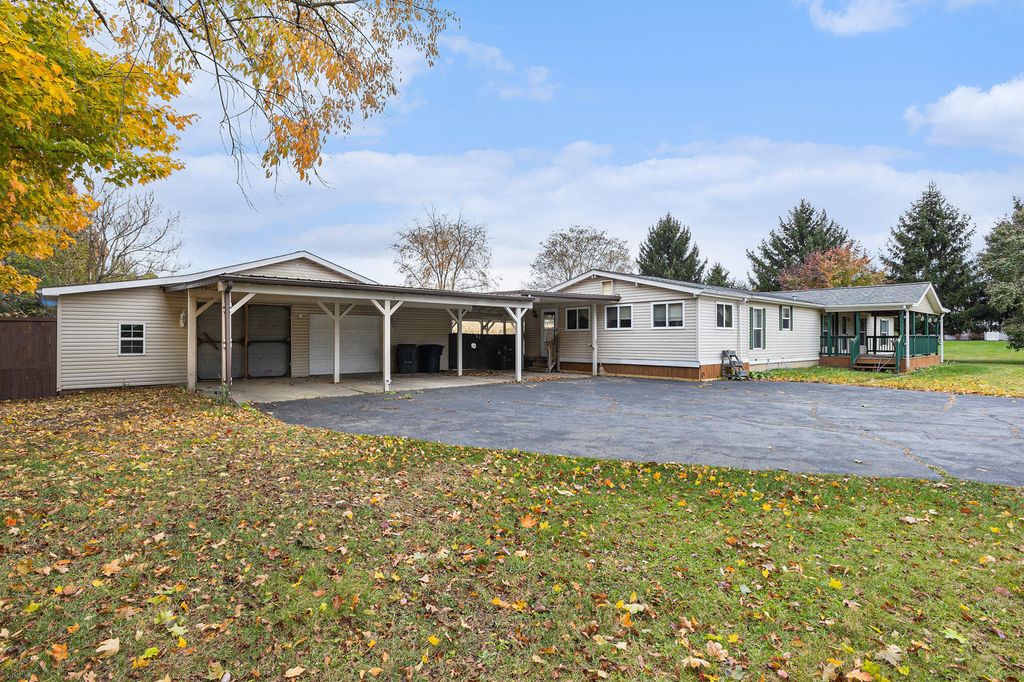 Photo of 295 Third Street, Concord, MI 49237 (MLS # 25056433)