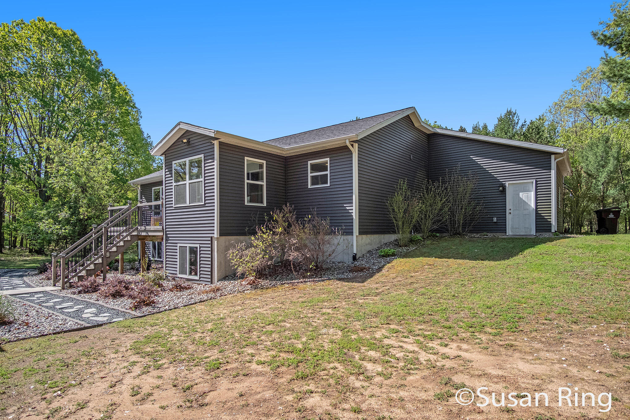 Rockford, Michigan 49341, United States, 3 Bedrooms Bedrooms, ,2 BathroomsBathrooms,Residential,Active,144831