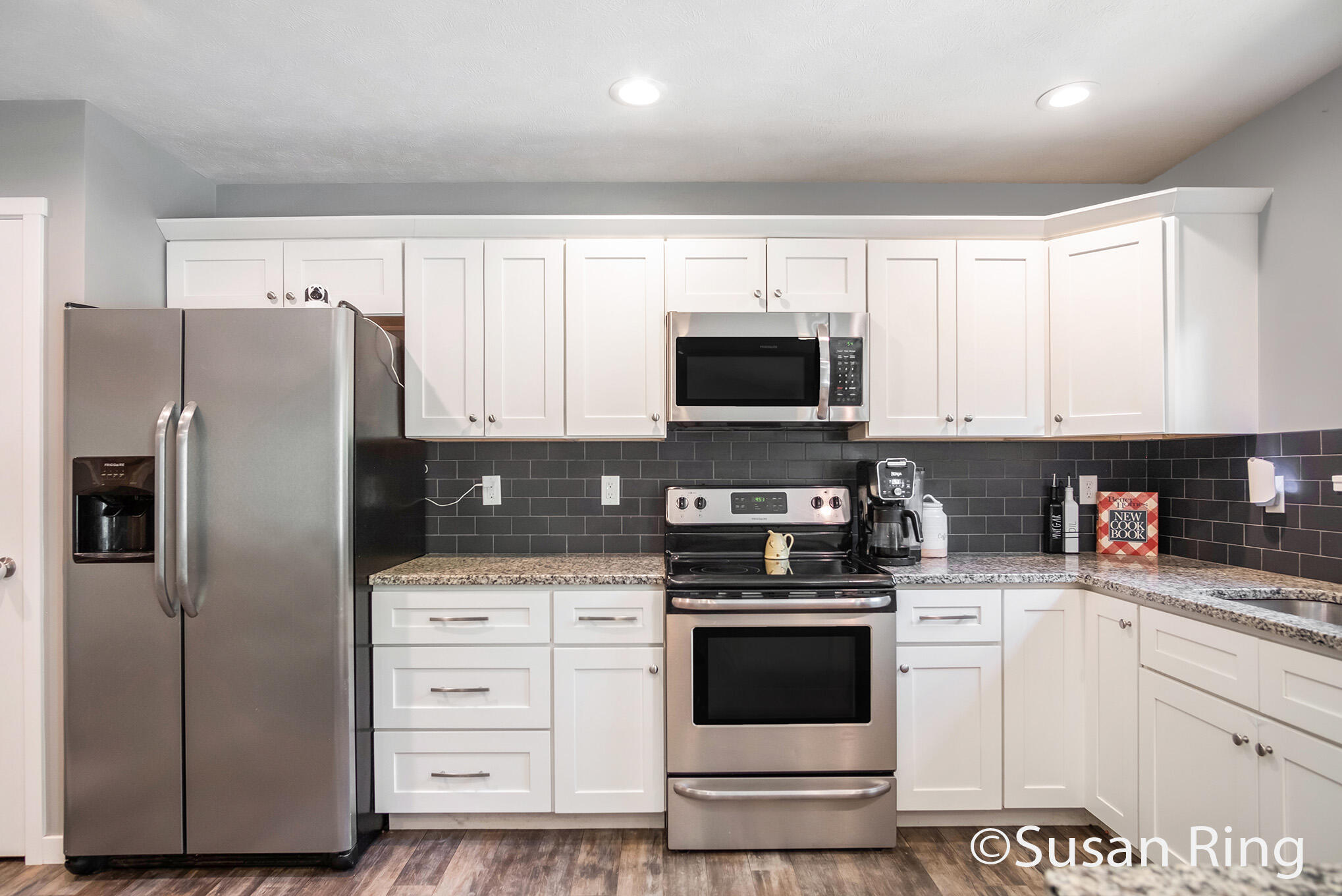 Rockford, Michigan 49341, United States, 3 Bedrooms Bedrooms, ,2 BathroomsBathrooms,Residential,Active,144831