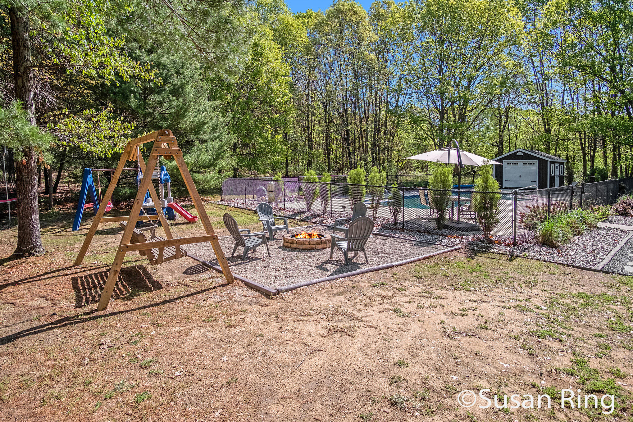 Rockford, Michigan 49341, United States, 3 Bedrooms Bedrooms, ,2 BathroomsBathrooms,Residential,Active,144831