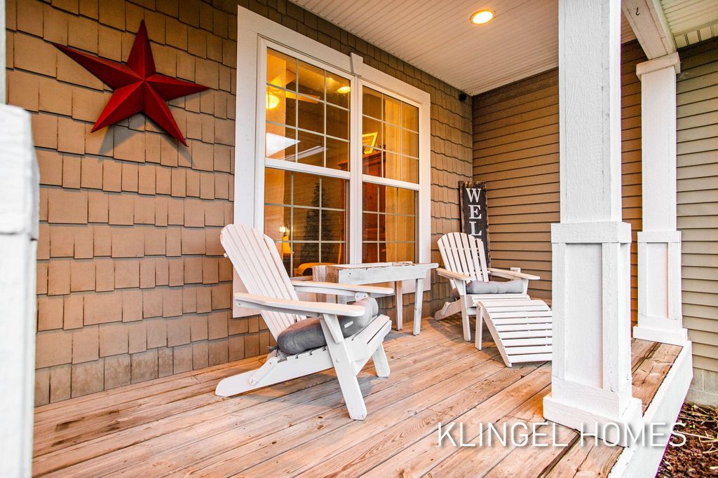 Photo of 3010 Brookmere Street, Muskegon, MI 49444 (MLS # 26016049)