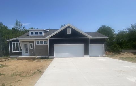 Single Family Residence in Holland MI 3144 Timberpine Avenue.jpg