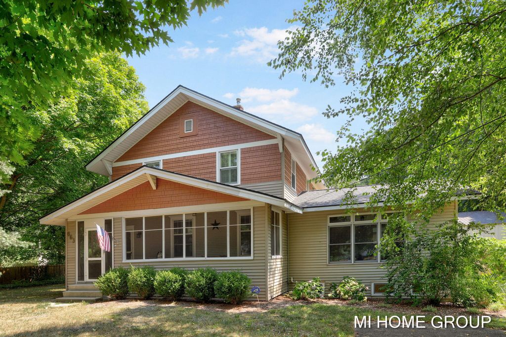 Photo of 663 Lugers Road, Holland, MI 49423 (MLS # 25041147)