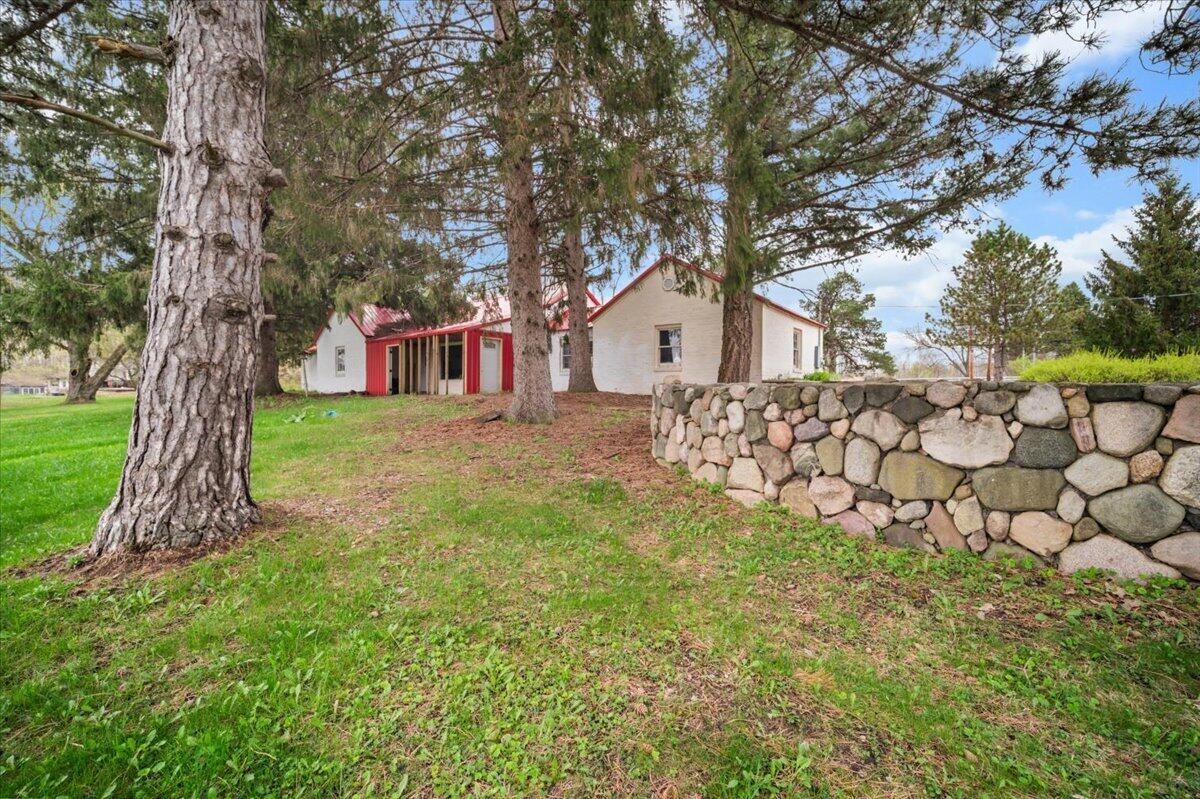 Properties Available 3 - 3 5599 Howard City Edmore Road