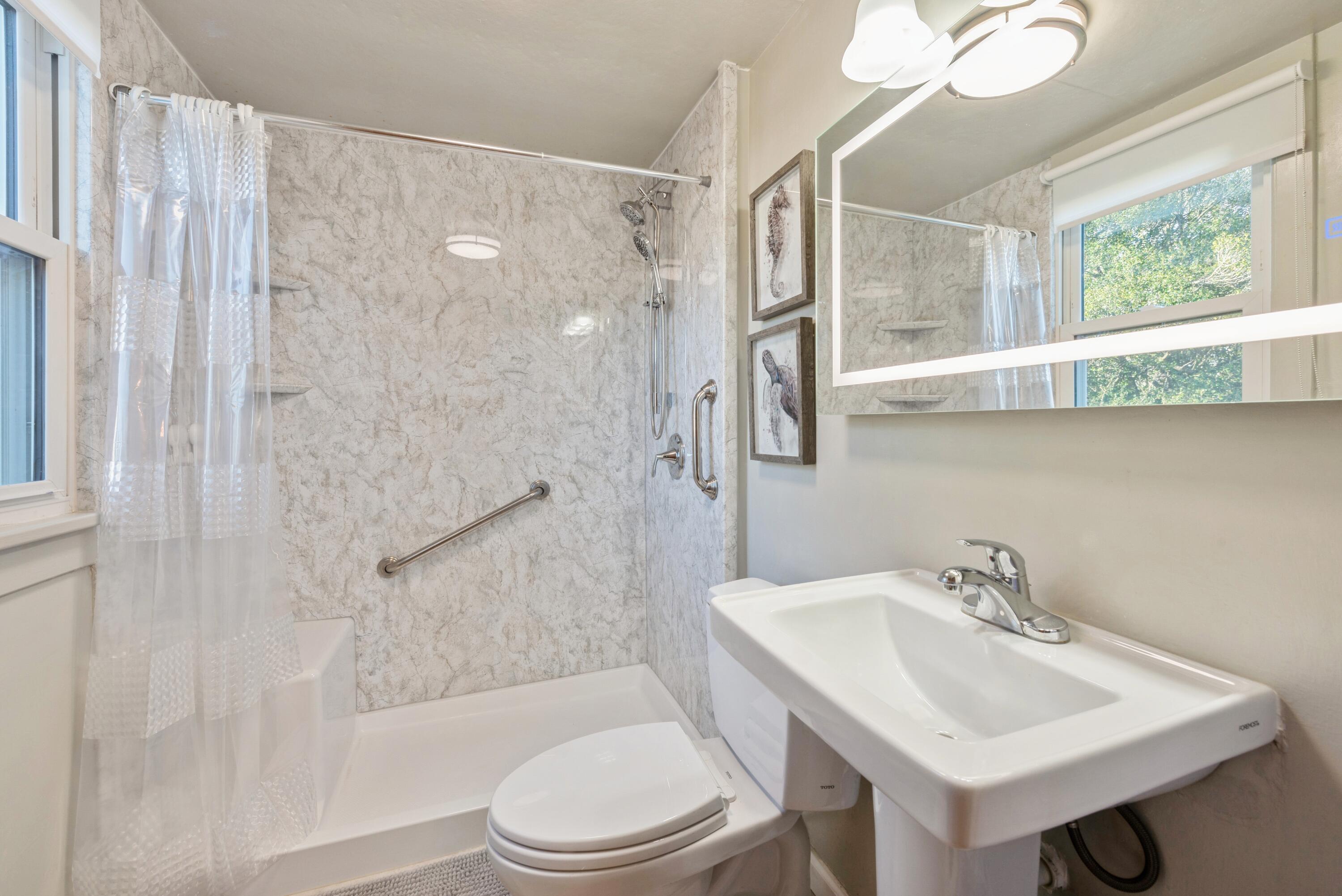 New Buffalo, Michigan 49117, United States, 4 Bedrooms Bedrooms, ,1 BathroomBathrooms,Residential,Pending,38918