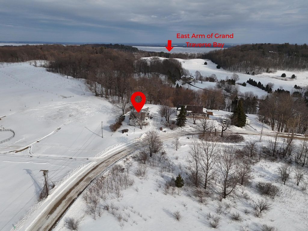 Photo of 2378 Carroll Road, Traverse City, MI 49686 (MLS # 26005544)