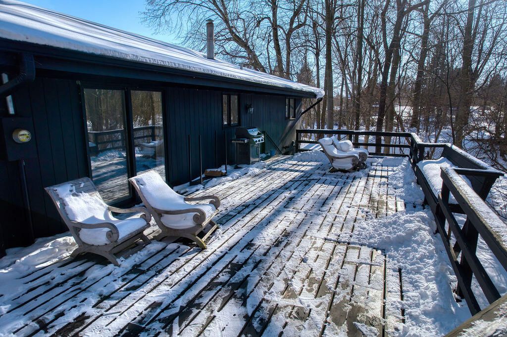 Photo of 988 Blue Star Highway, South Haven, MI 49090 (MLS # 26005207)
