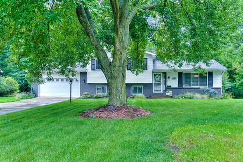 Photo for 3812 Deerfield Drive