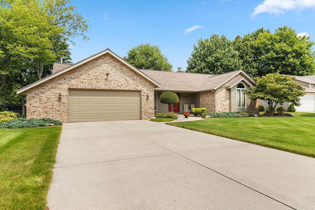 Photo of 14159 Pheasant Run, Holland, MI 49424 (MLS # 25051345)