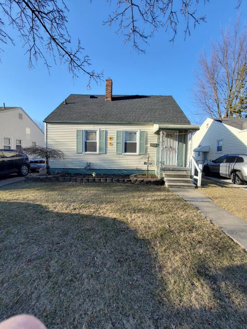 19188 Kenosha Street, Harper Woods, MI 48225 - MLS#: 25011479