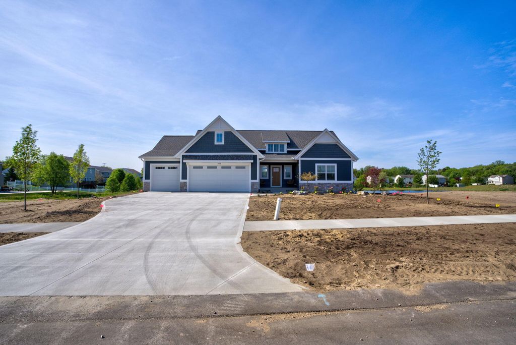 Photo of 1578 Blue Haven Drive, Holland, MI 49424 (MLS # 26024856)