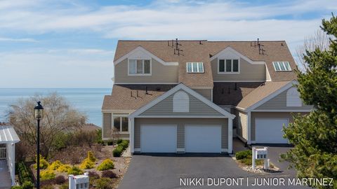 Photo of 728 Spyglass Hill, Holland, MI 49424 (MLS # 26016758)