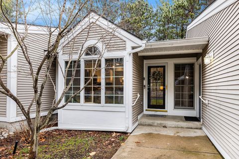 3327 Woodwind Drive NE Unit 40, Grand Rapids, MI 49525 - MLS#: 25014943