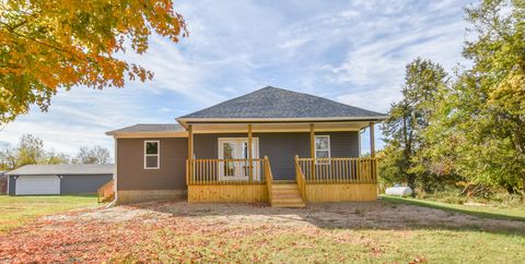 Photo of 10191 Wood Road, North Adams, MI 49262 (MLS # 25053934)