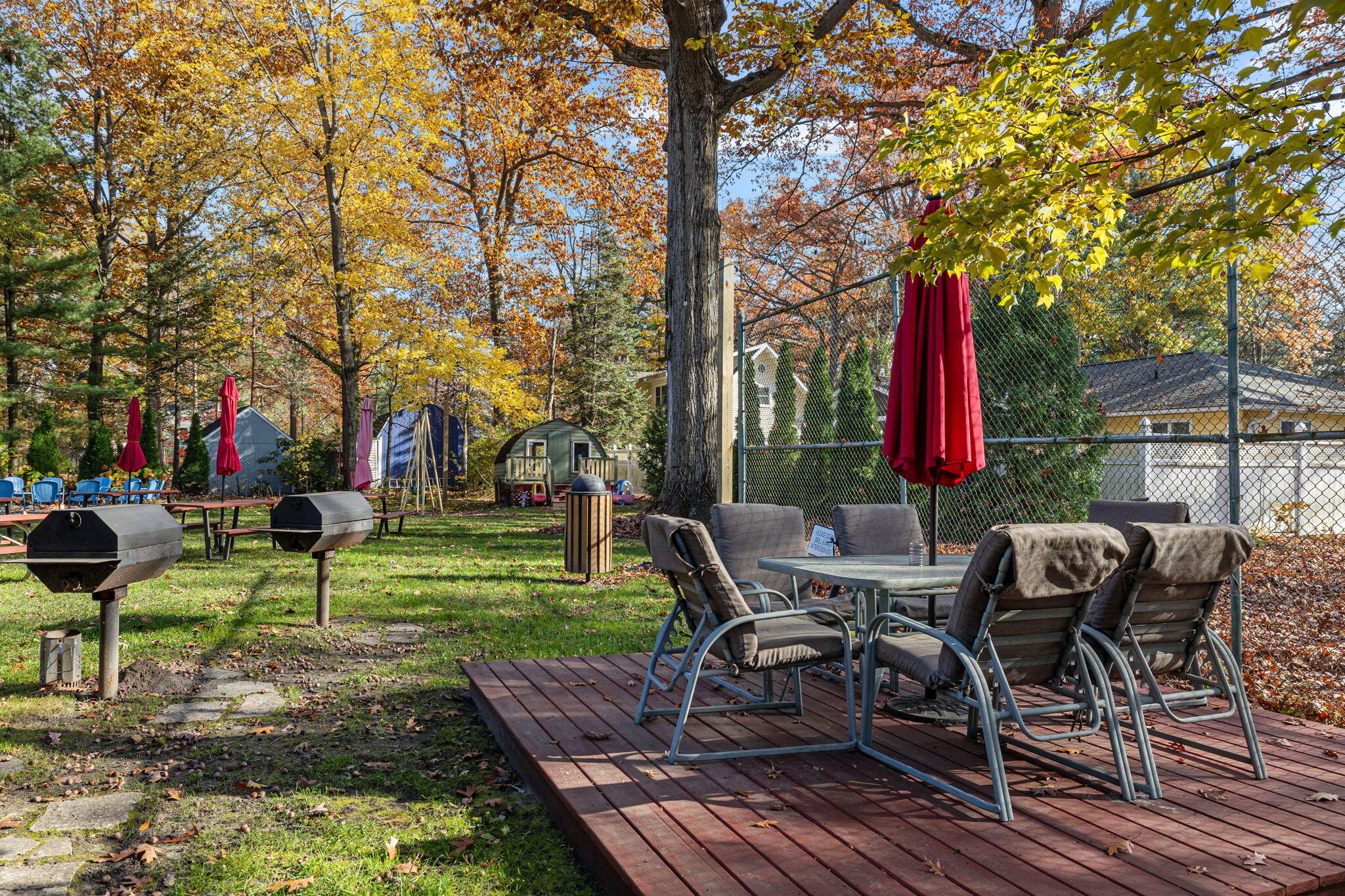 Union Pier, Michigan 49129, United States, 2 Bedrooms Bedrooms, ,1 BathroomBathrooms,Residential,Pending,18679