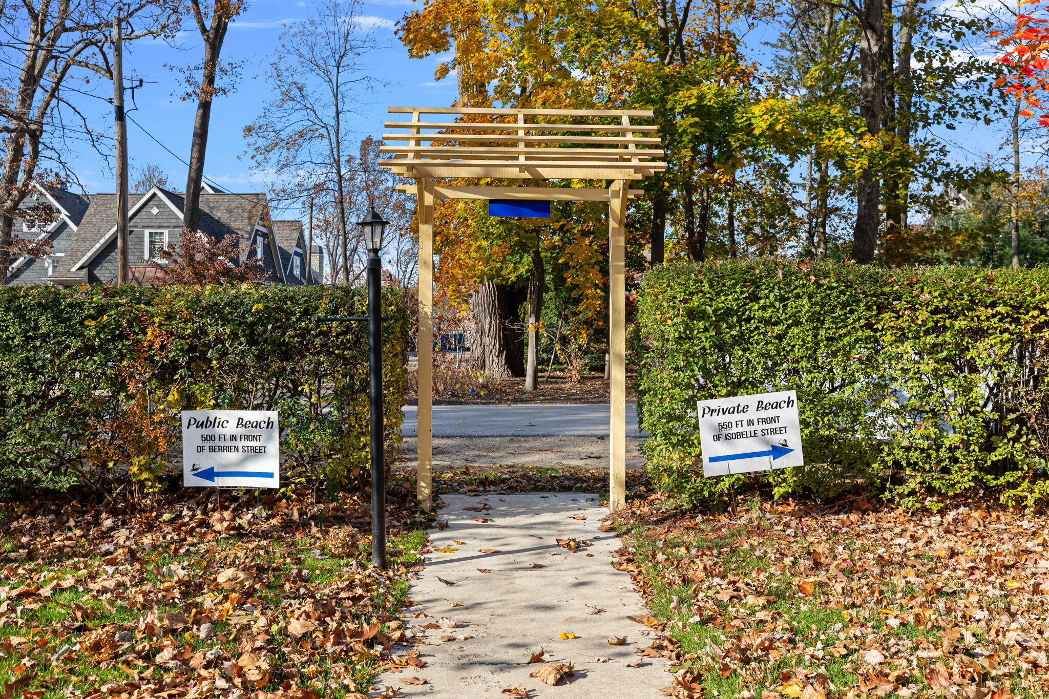 Union Pier, Michigan 49129, United States, 2 Bedrooms Bedrooms, ,1 BathroomBathrooms,Residential,Pending,18679