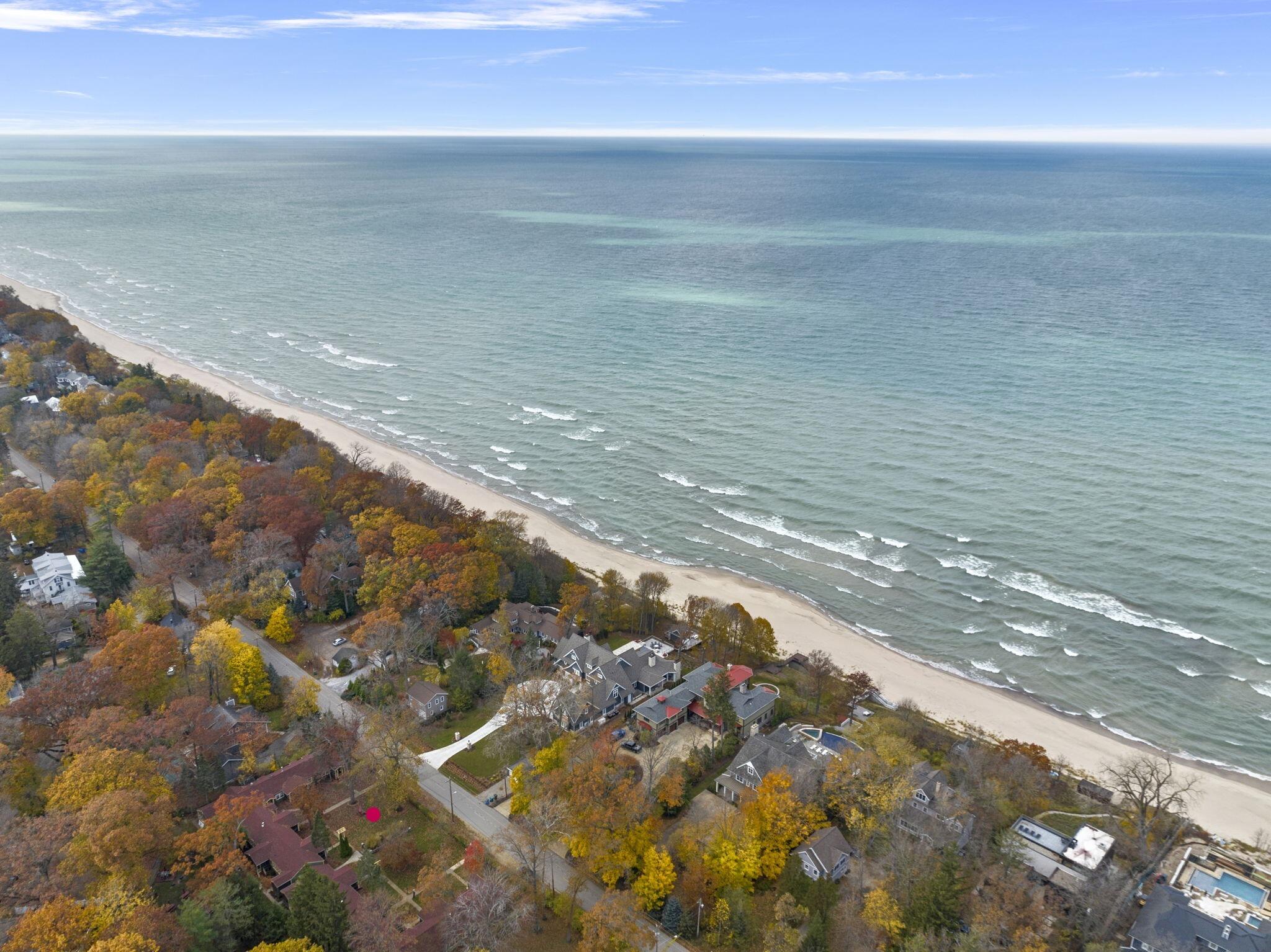 Union Pier, Michigan 49129, United States, 2 Bedrooms Bedrooms, ,1 BathroomBathrooms,Residential,Pending,18679
