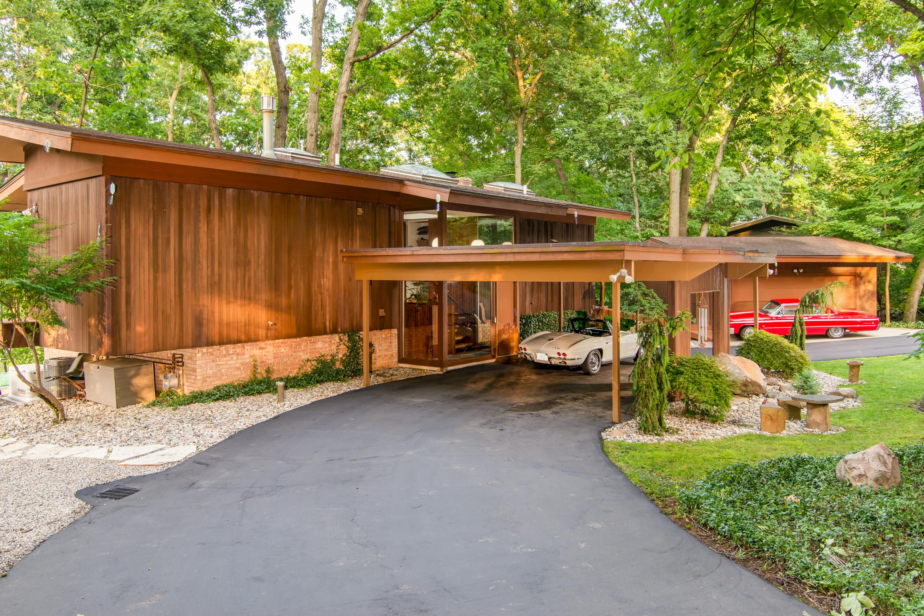 403 Riverview Drive