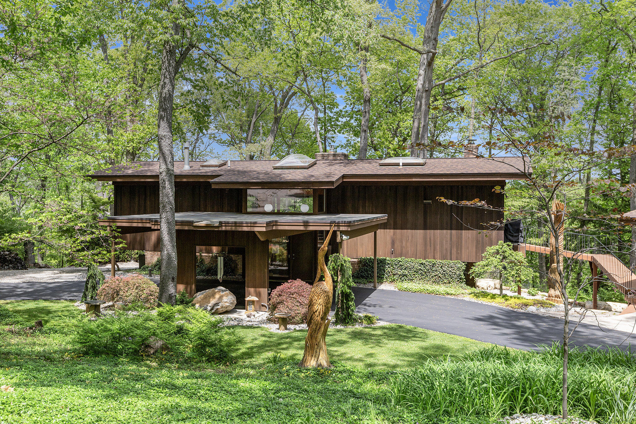 403 Riverview Drive