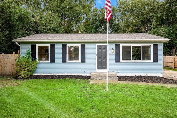 1224 ECKLUND ST NE, GRAND RAPIDS, MI 49505 - Image c8cb7f06b038fa2aa29395db722a8d78/1428949504