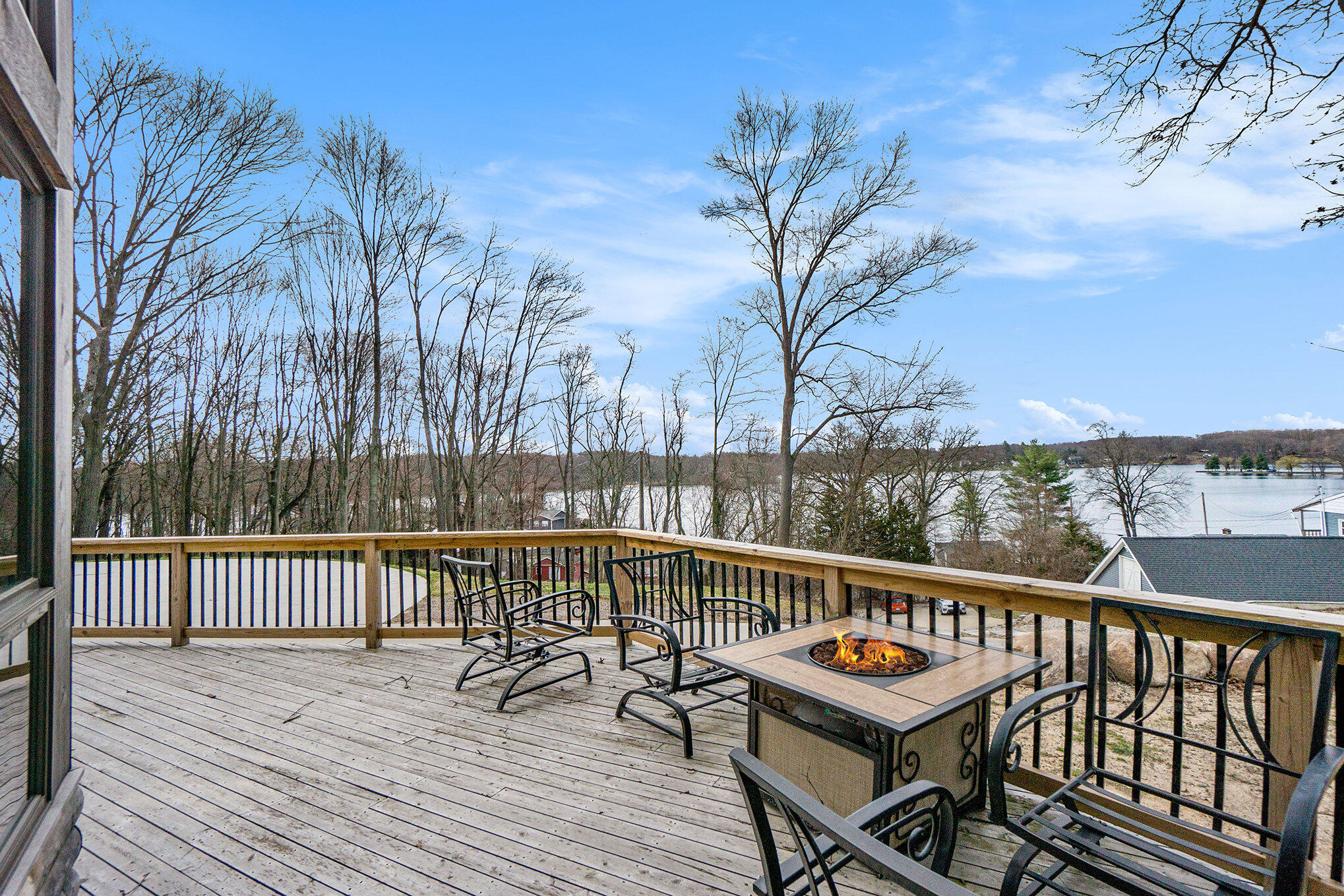 Augusta, Michigan 49012, United States, 4 Bedrooms Bedrooms, ,3 BathroomsBathrooms,Residential,Active,157932