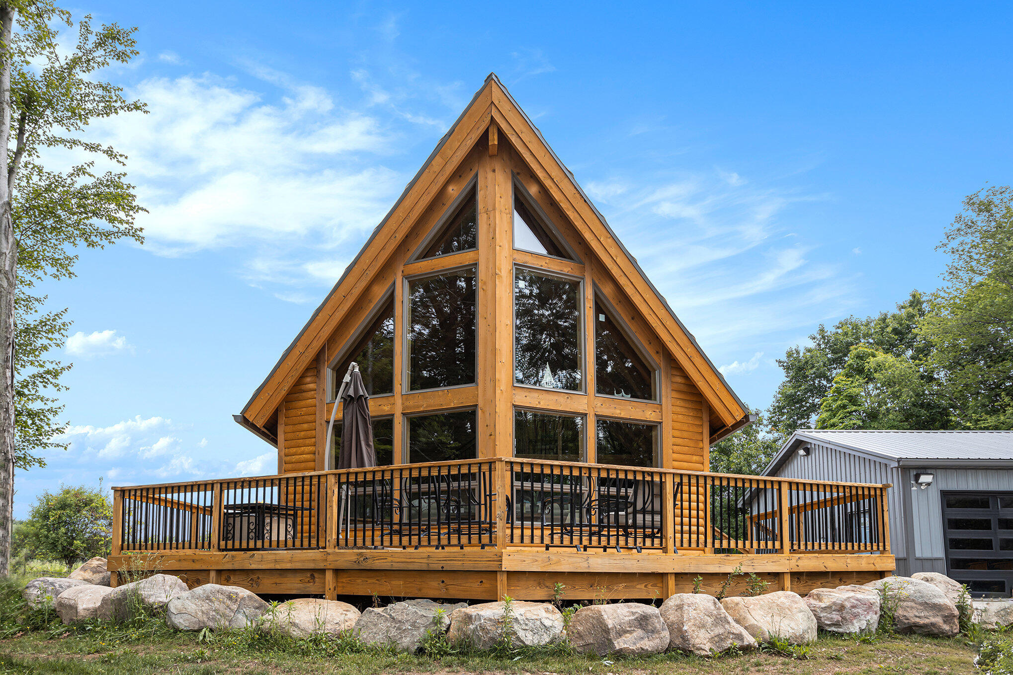 Augusta, Michigan 49012, United States, 4 Bedrooms Bedrooms, ,3 BathroomsBathrooms,Residential,Active,157932