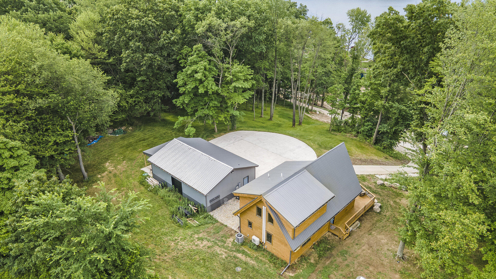 Augusta, Michigan 49012, United States, 4 Bedrooms Bedrooms, ,3 BathroomsBathrooms,Residential,Active,157932