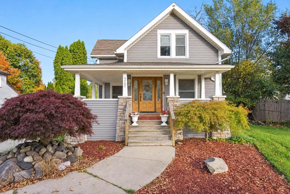 5723 KAYNORTH RD, LANSING, MI 48911 - Image c8eba67a1d94148ab4b82851f42d6cdb/983215120