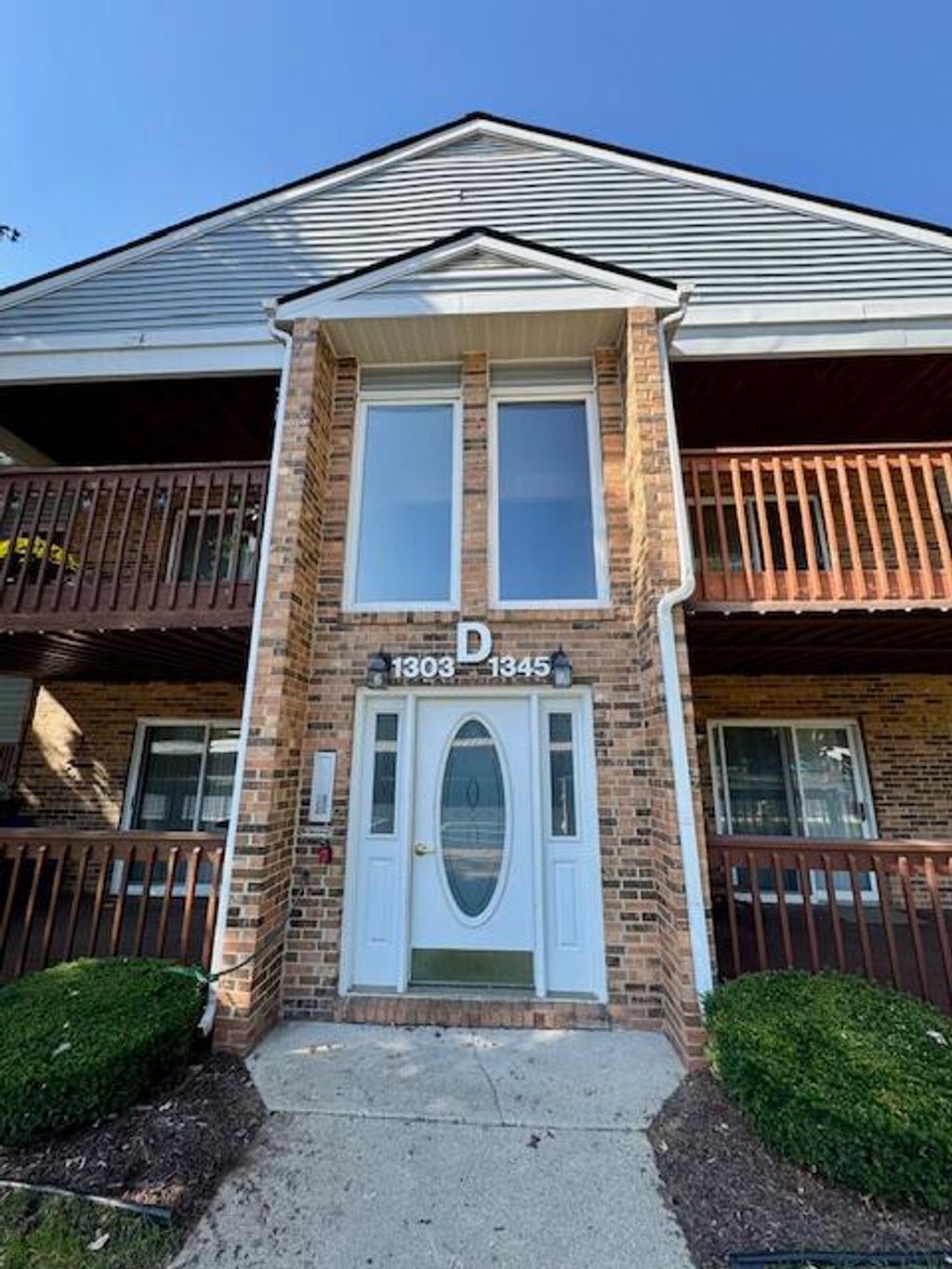 Photo of 1309 Shoemaker Drive, Westland, MI 48185 (MLS # 25056532)