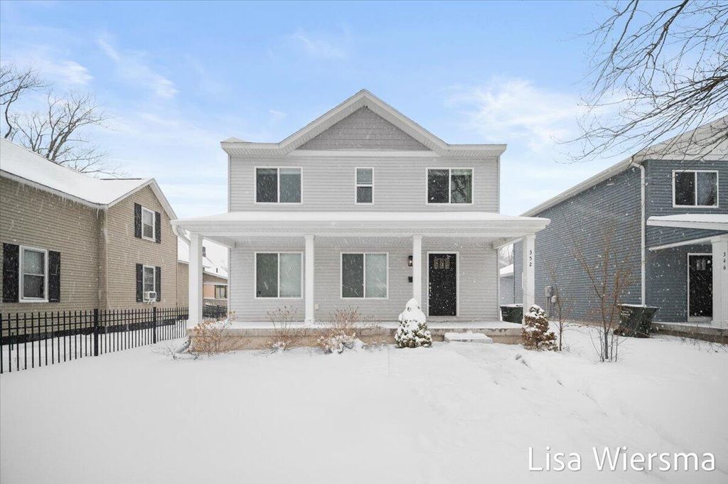 Photo of 352 Mason Avenue, Muskegon, MI 49441 (MLS # 26000065)