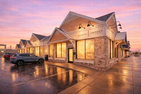 Photo of 2 N Whittaker Street, New Buffalo, MI 49117 (MLS # 26010282)