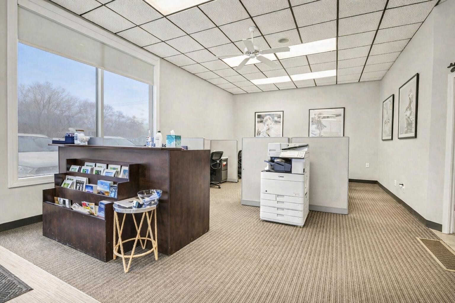 2 N Whittaker Street