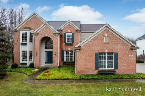 4636 Oakwright Drive NE Ada MI 49301