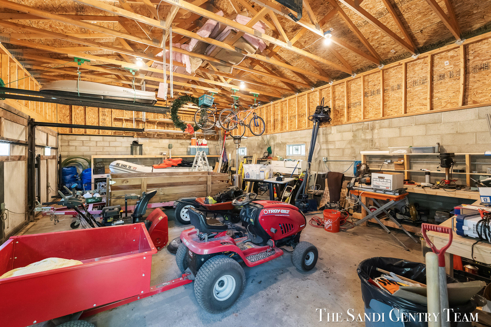 Spring Lake, Michigan, 49456, United States, 4 Bedrooms Bedrooms, ,4 BathroomsBathrooms,Residential,Active,2051964