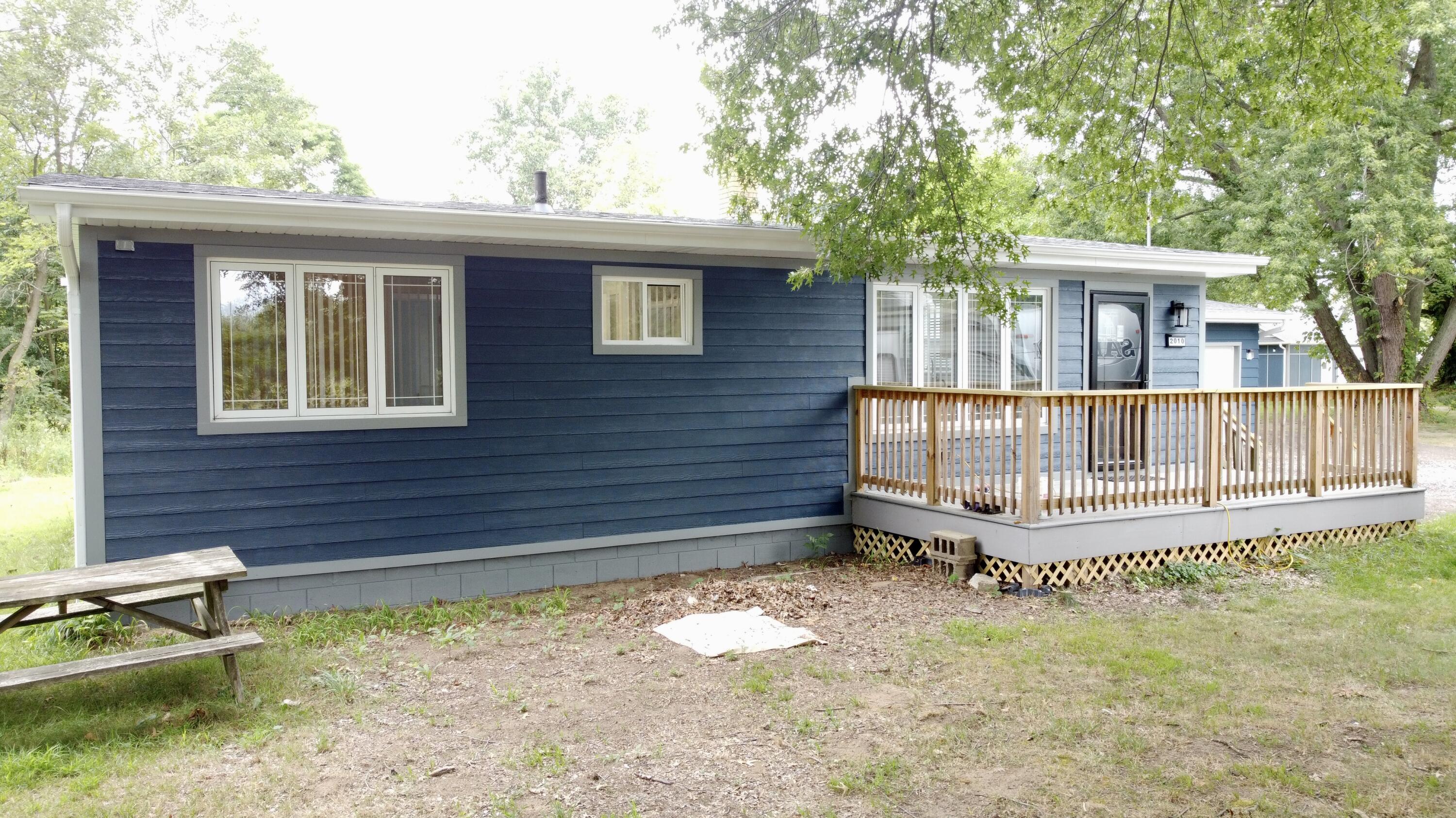 2010 S Benton Center Road