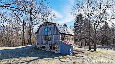 2620 36th Street, Allegan, MI 49010 - MLS#: 25011336
