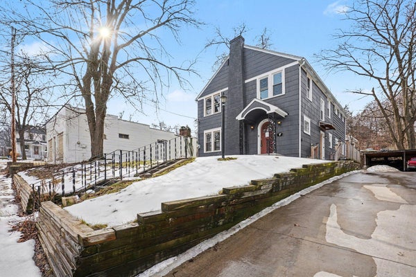 2326 S BURDICK ST, KALAMAZOO, MI 49001 - Image ca80c6caf2eeaaf1fab5348937f490b7/3210545711