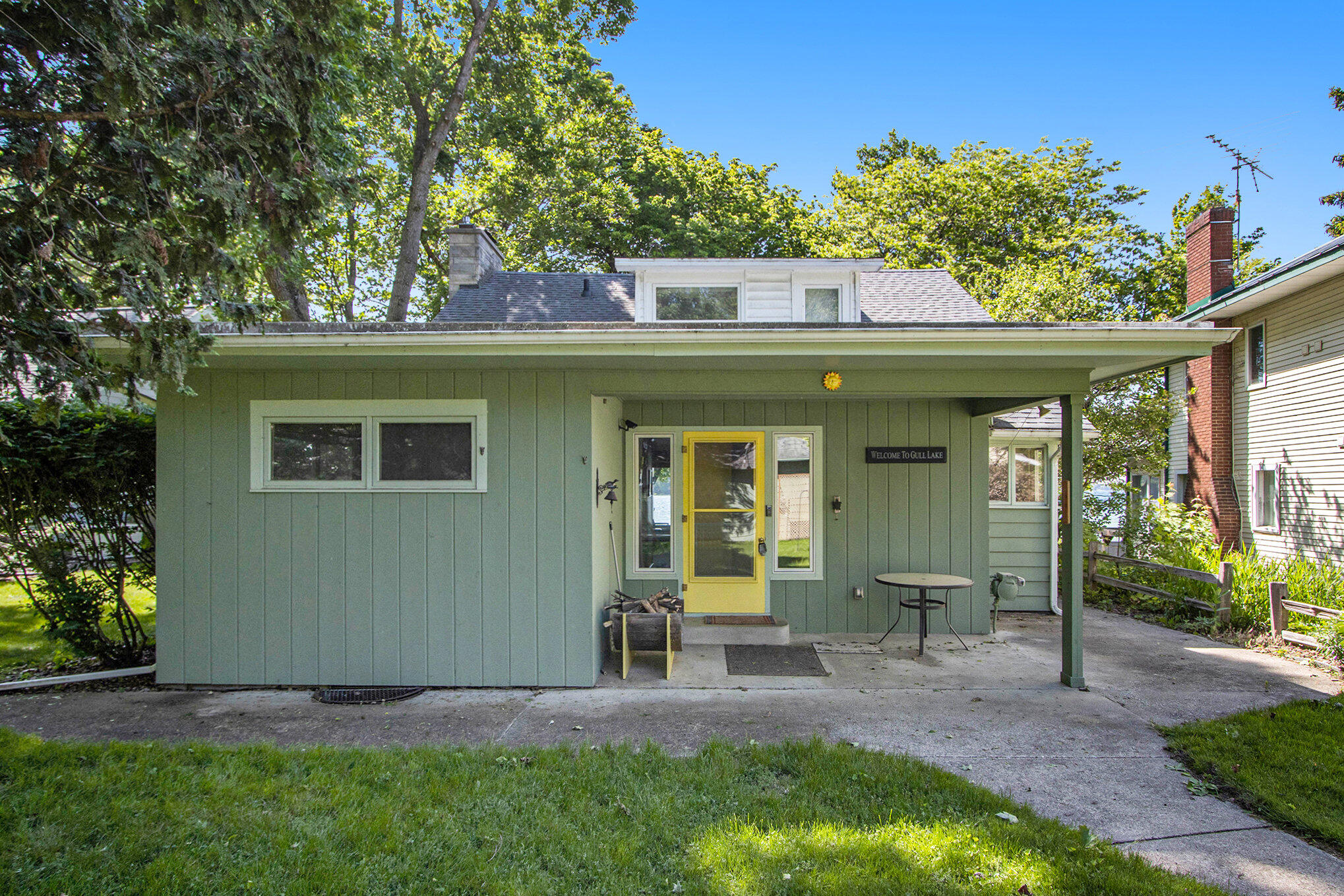 Augusta, Michigan 49012, United States, 4 Bedrooms Bedrooms, ,2 BathroomsBathrooms,Residential,Active,56882