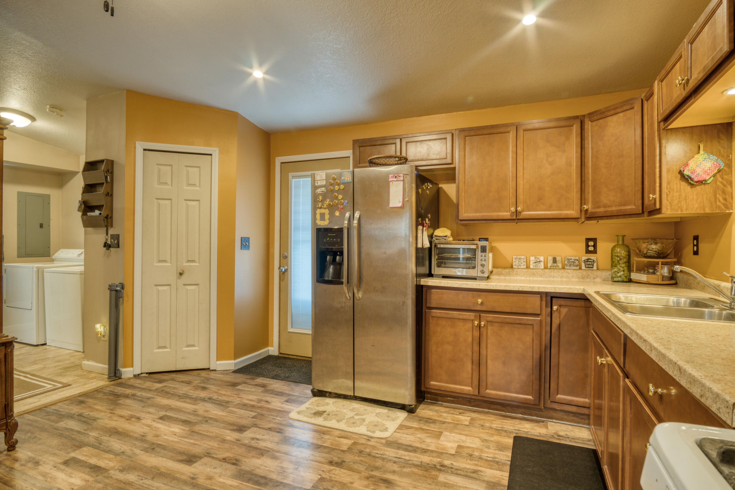 4180 15 Mile Road
