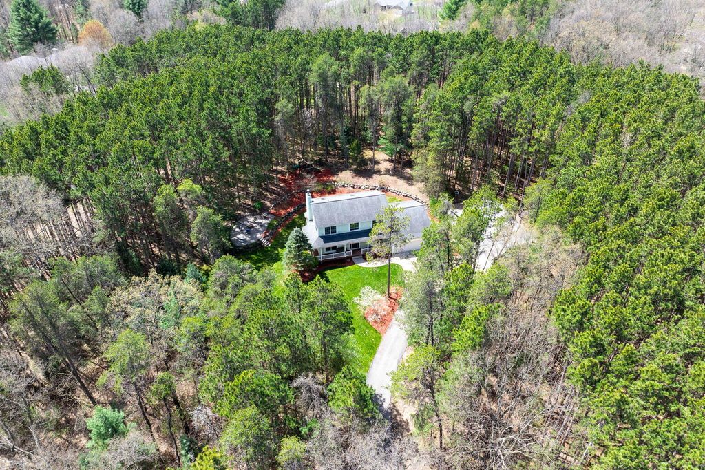 Photo of 4530 Summit Forest Drive NE, Rockford, MI 49341 (MLS # 25051342)