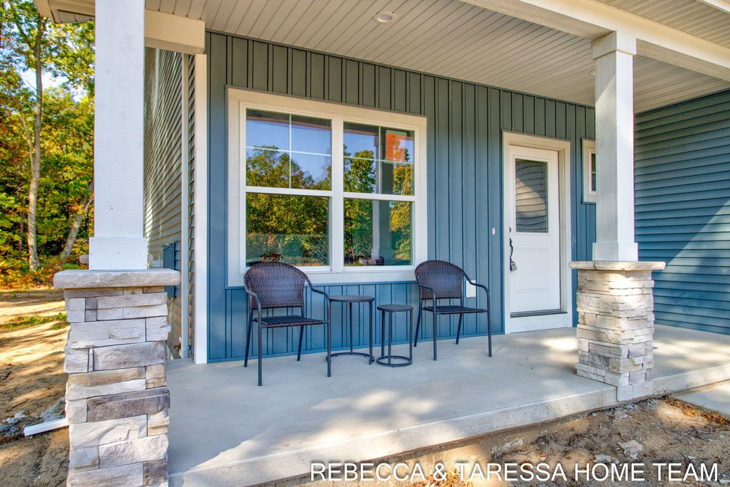 Photo of 403 Sabine Drive #30, Muskegon, MI 49442 (MLS # 26001027)