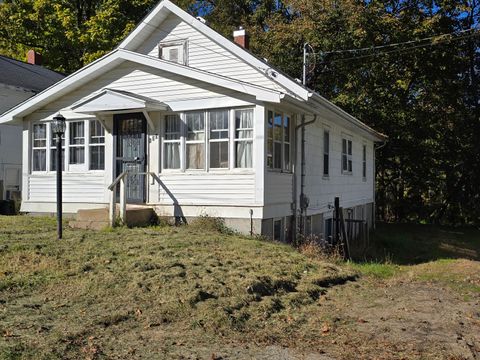 Photo of 135 Seedorff Street, Battle Creek, MI 49037 (MLS # 25060968)