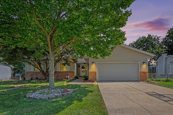 5866 PENNY FARM DR SE, GRAND RAPIDS, MI 49508 - Image cc1e8be6155ed4eef296e51079969076/2296450234
