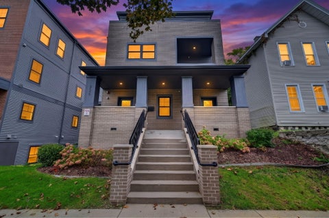 Photo for 826 Fairview Avenue NE